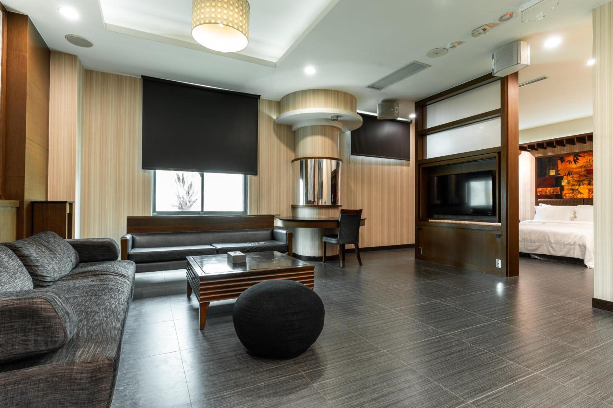 Ohya Chain Boutique Motel-Зіньінг Екстер'єр фото