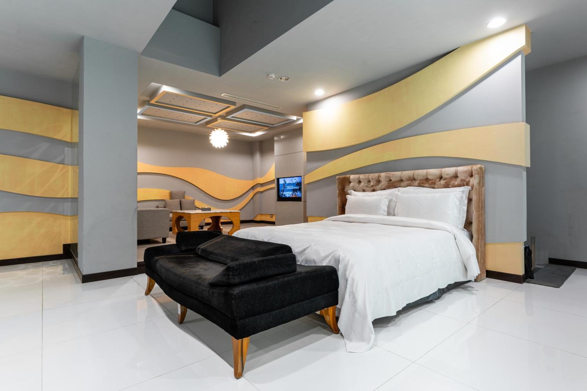Ohya Chain Boutique Motel-Зіньінг Екстер'єр фото