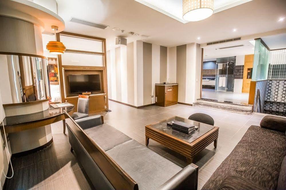 Ohya Chain Boutique Motel-Зіньінг Екстер'єр фото